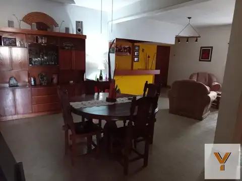 Depto Tipo Casa 4 ambientes con 1 baño