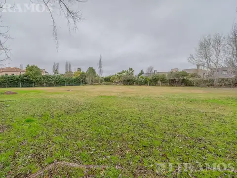 Terreno en Venta en Santa María del Tigre, USD 650.000