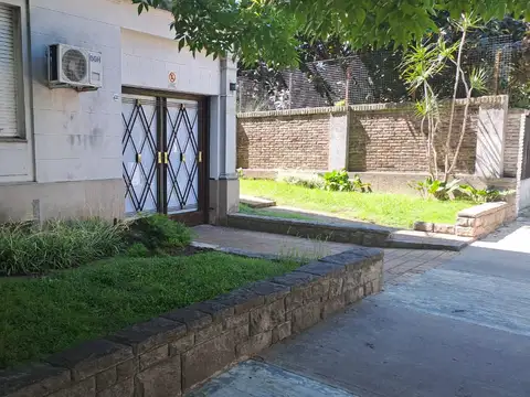 Asuncion 4300, Piso pb