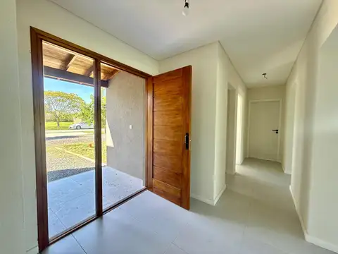 Casa en Venta en Altos De Manzanares, USD 250.000