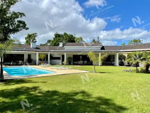 Casa en Alquiler Temporal en Punta del Este, USD 20.000