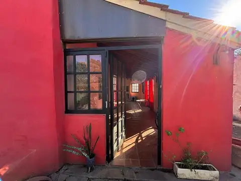 Casa 6 ambientes con 3 baños