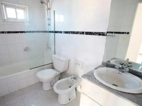 Departamento en Alquiler con 1 cocheras
