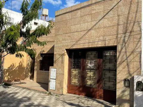 Francisco Valle 2537 2500, Piso 0