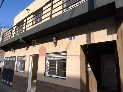 Depto Tipo Casa en Venta 5 años