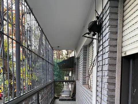 Espinosa 500, Piso 1