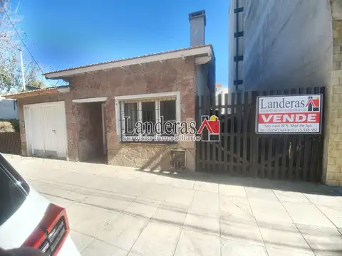 Casa 4 Amb. - Lote Propio - Dos cuadras del mar!