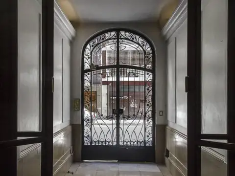 Departamento en Venta de 8 ambientes