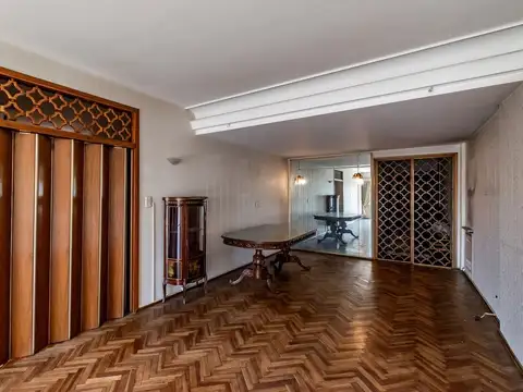 Departamento en Venta de 5 ambientes