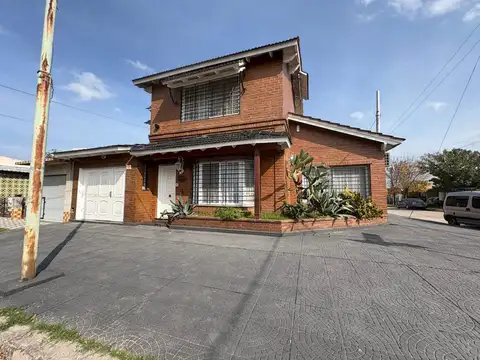 CASA EN ALQUILER ZARATE