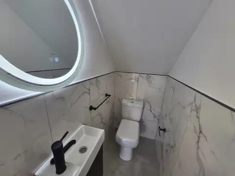 Depto Tipo Casa 3 ambientes con 2 baños