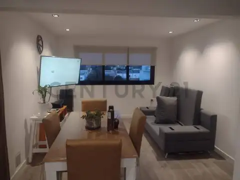Departamento en 67 entre 135 y 136 Los Hornos
