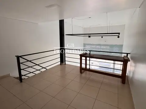 46 Plaza 100