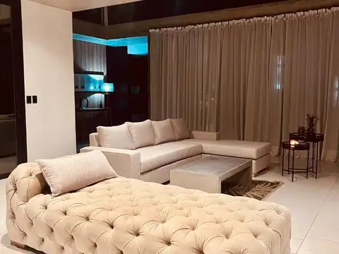 Casa en Alquiler de 5 dormitorios