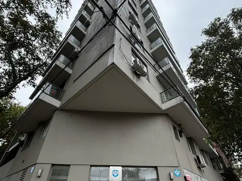 Boulevard Avellaneda 900