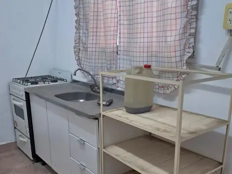 Depto Tipo Casa en Alquiler en Ciudad Madero, $ 700.000