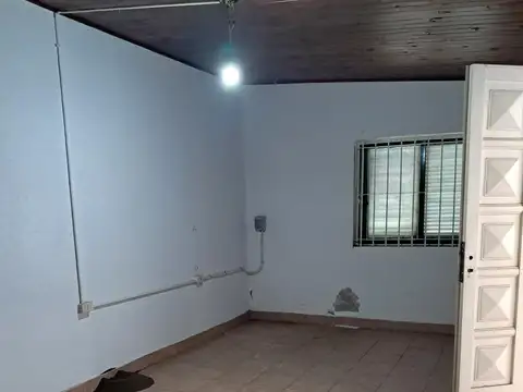 Depto Tipo Casa en Alquiler de 2 dormitorios
