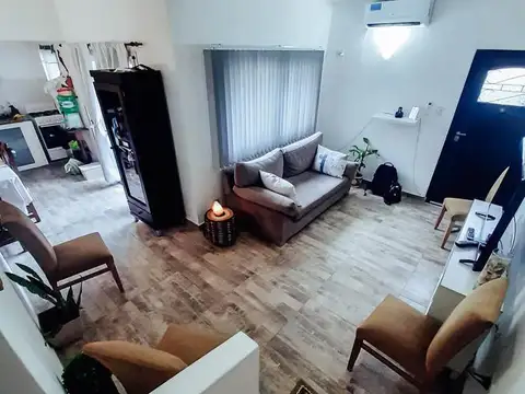 Depto Tipo Casa 3 ambientes con 1 baño