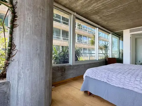 Rivadavia 2569 , Piso 12