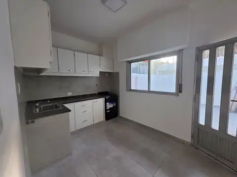 VENTA PH 3 AMB C/PATIO EN CIUDAD JARDÍN
