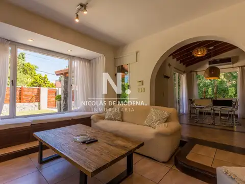 Venta Casa 3 dormitorios Rincon del Indio Punta del Este