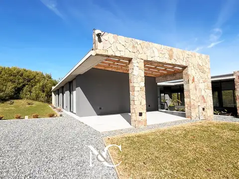 Casa en Alquiler Temporal de 4 dormitorios