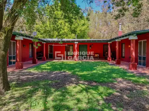 VENTA CHACRA CON CASA DE CAMPO GALPÓN Y COCHERA