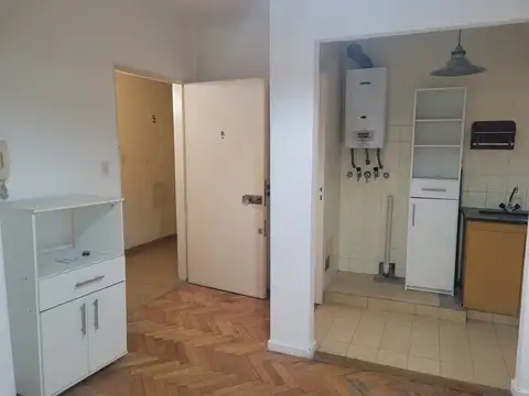 Julián Álvarez 2500, Piso 5