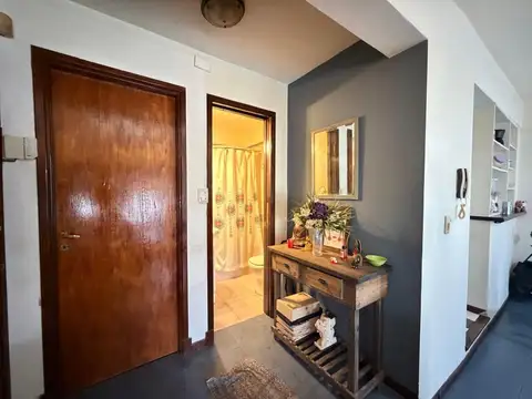 Depto Tipo Casa 3 ambientes con 2 baños