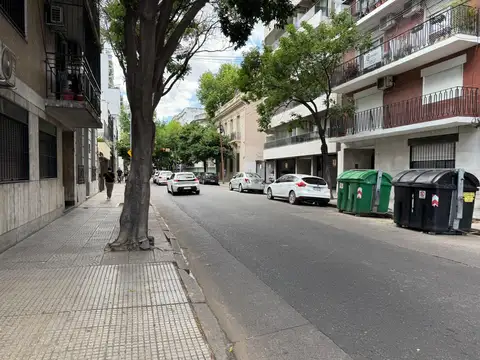 Terreno en Venta en Flores, USD 220.000