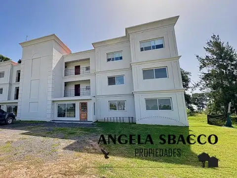 Hermoso departamento en Pinares