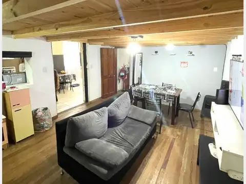 Depto Tipo Casa en Venta en Villa Luzuriaga, USD 49.500
