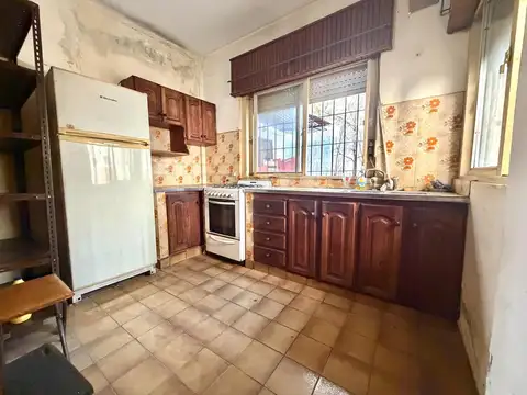 Depto Tipo Casa en Venta 40 años