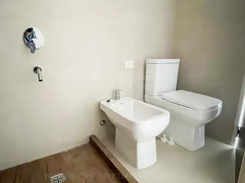 Excelente departamento 2 ambientes - Florida Mitre/Este