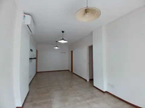 Departamento en Alquiler en Villa Ballester, $ 2.200.000