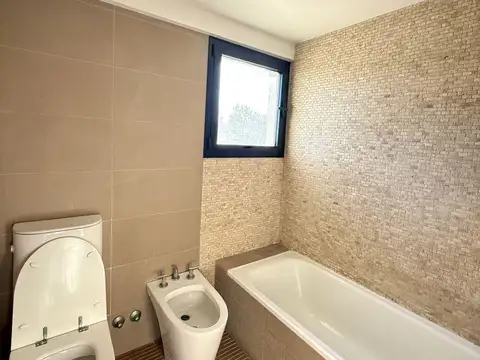 Casa en Venta en El Principado - Canning