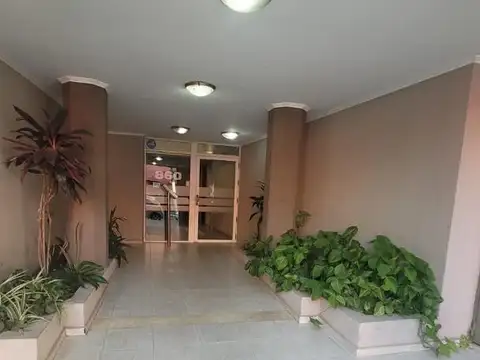 Obligado 800, Piso 3