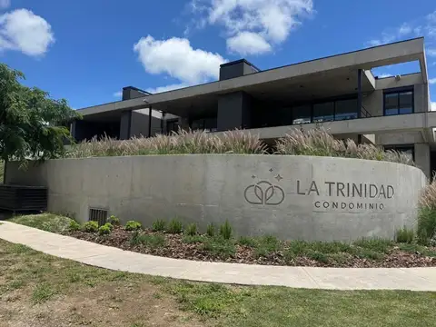 LA TRINIDAD-Condominio