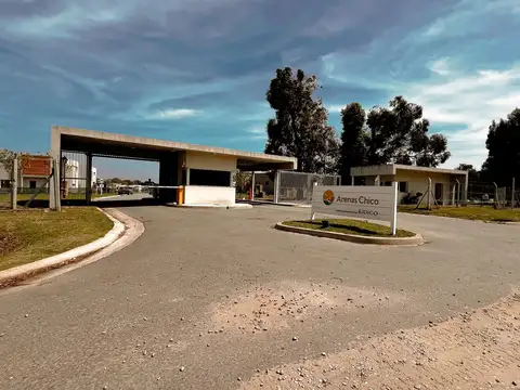 Terreno en Venta en Barrio Arenas Chico, USD 50.000
