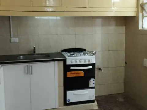 Casa en Alquiler en La Plata, $ 550.000