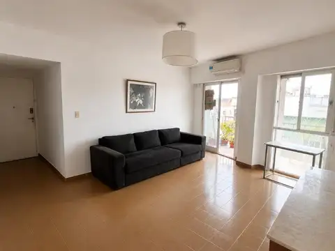 VENTA 3 AMB BAÑO Y TOILETTE COCINA COMEDOR Y BALCON CORRIDO
