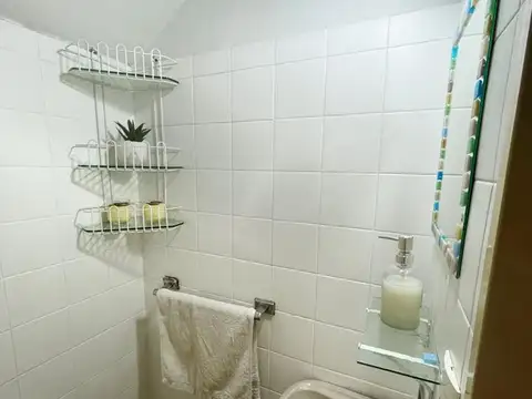 Depto Tipo Casa en Venta con 1 cocheras
