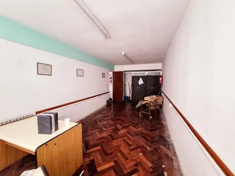 Oficina en Venta al Este
