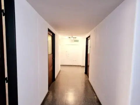 Oficina en Venta al Este