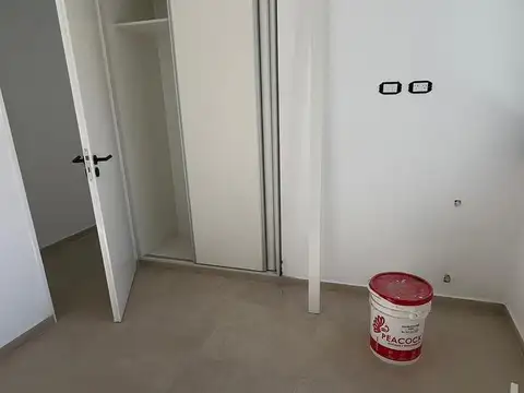 Venta de casa a estrenar de 3 dormitorios, en Manuel B. Gonnet