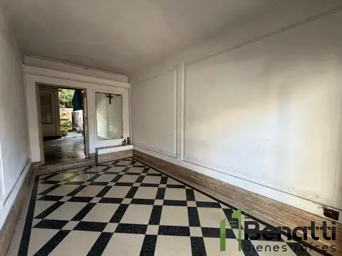 Casa en VENTA Villa Luro, 4 amb con garaje/ patio/ terrazas