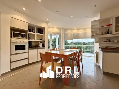 Casa en Venta de 5 dormitorios