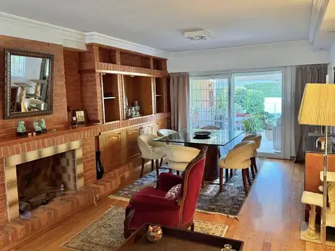 Casa en Alquiler de 3 dormitorios
