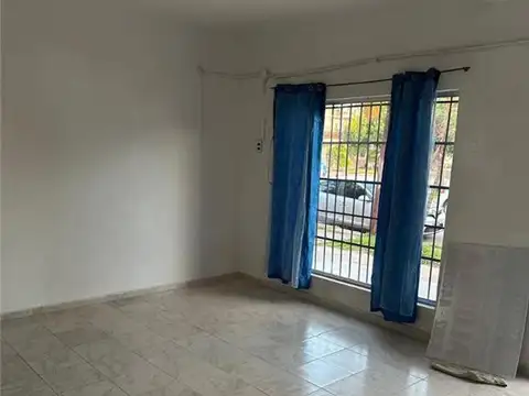 Local en Alquiler 25 años