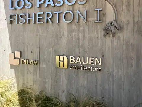 Departamento 1 dormitorio con patio y cochera- Alquiler - Fisherton